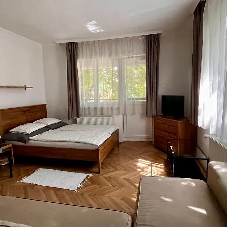 Guest house Tisch Vendeghaz *