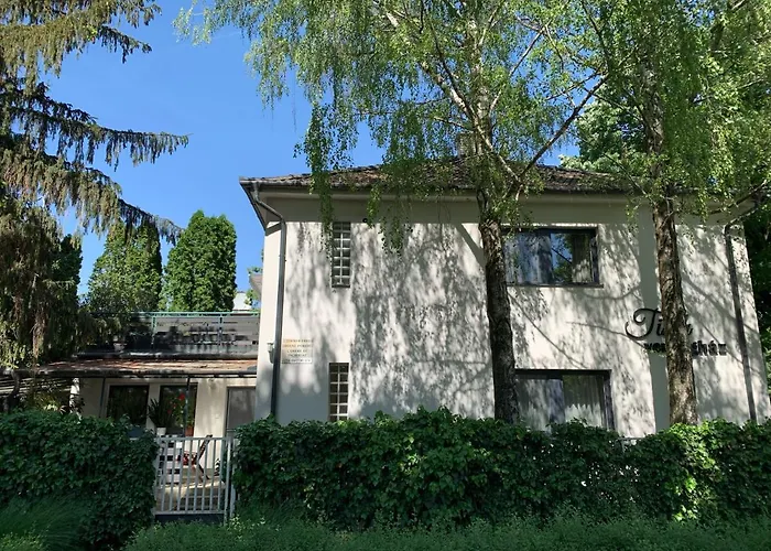 Tisch 4* Hajdúszoboszló